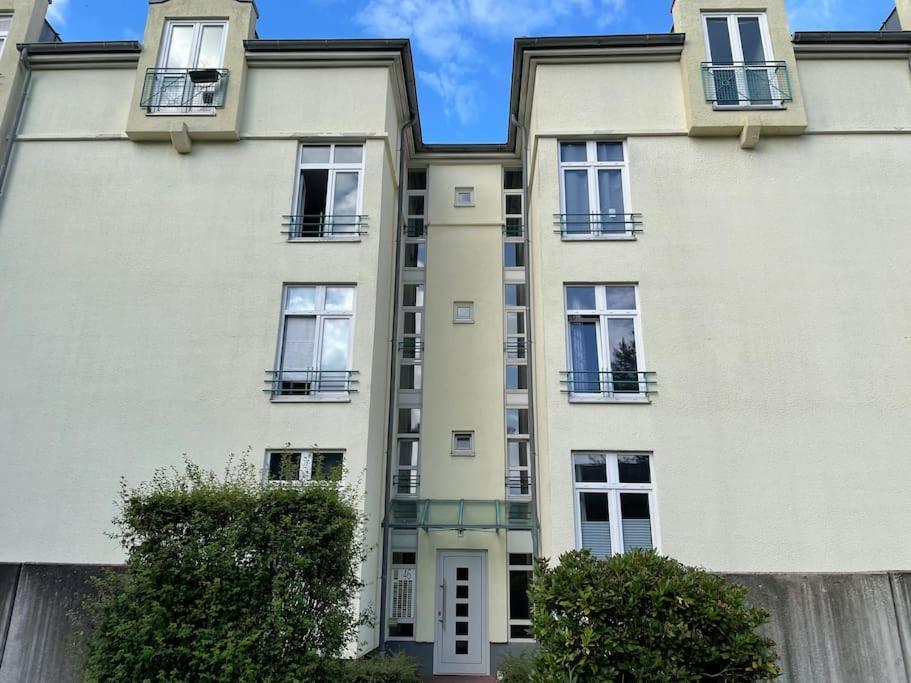 Modernes Apartment I In Oldenburg Buitenkant foto